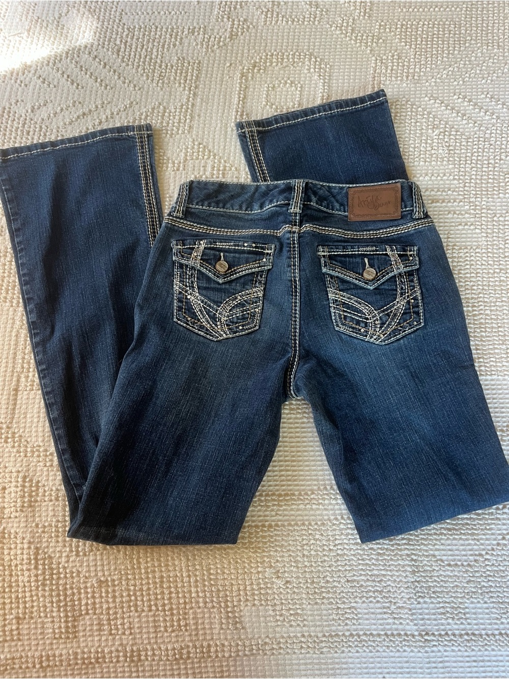 Ariya 2000s Dark Indigo Bootcut Jeans with Embroidered Pockets